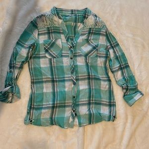 Woman’s Large plaid Vanity shirt